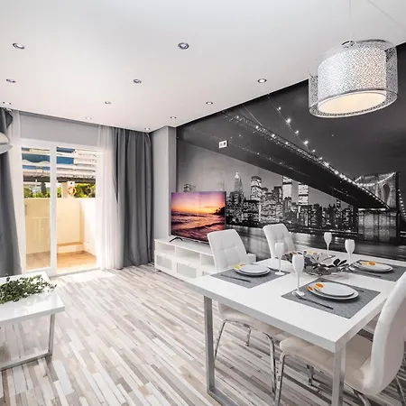 Trendy Apt. Puerto Banús Apartamento Marbella