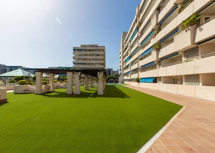 Trendy Apt. Puerto Banús Apartamento Marbella
