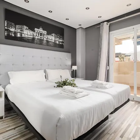 Trendy Apt. Puerto Banus Apartment Marbella